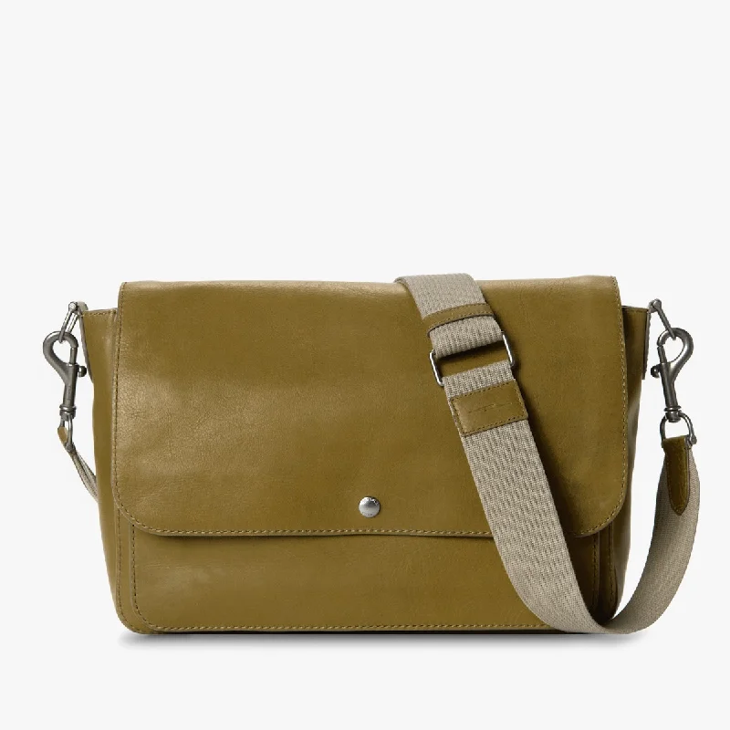 Canfield Relaxed Messenger 20241731-sdt-004772727