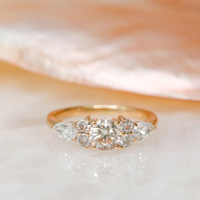 Luminous Basket Settings Natural Round  Diamond Engagement Ring