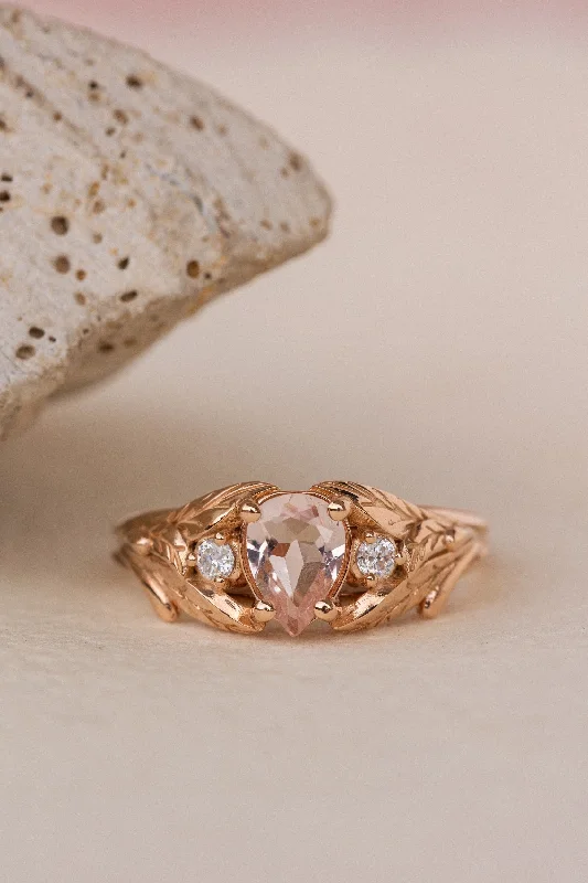 Rose morganite and side diamonds engagement ring / Wisteria