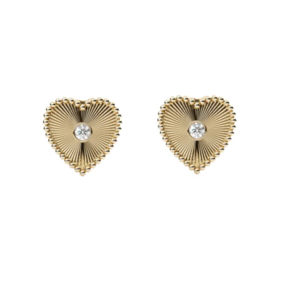 Mini Obra Fluted Heart Earrings