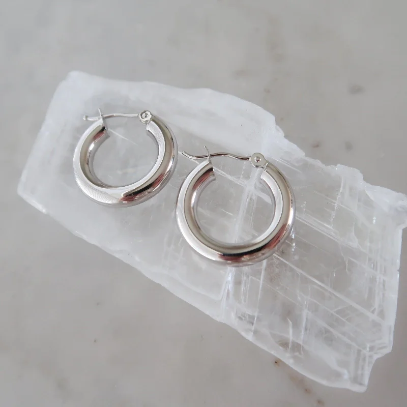 Small Chubby Hoops 14K White Gold