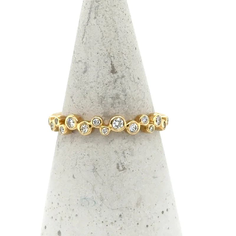 18K Yellow Gold Diamond Bubbles Stackable Band