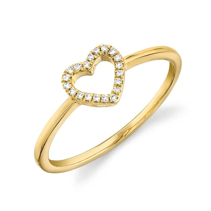 Shy Creation Diamond Heart Ring in 14K Yellow Gold