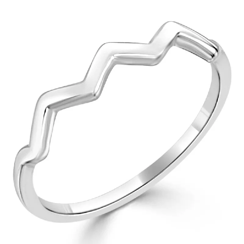 Auriya Stackable Zig Zag 10k Gold Ring