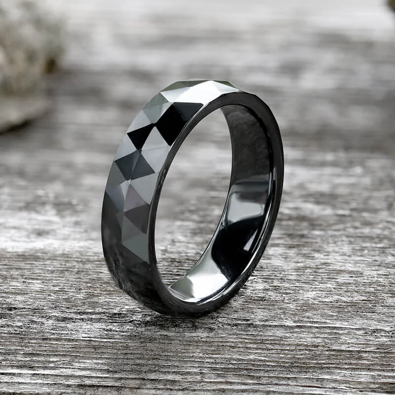 Minimalist Black Faceted Ceramic Ring