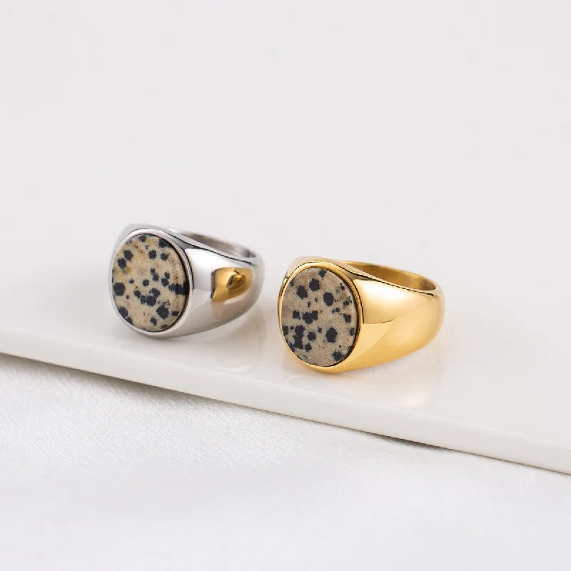 Wholesale Artistic Fashion Titanium Steel 18K Gold Spotted Stone Ring